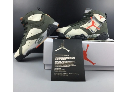 AT3375-100 AT3375-100 JORDAN AIR “ICICLE” X 7 PATTA 0411